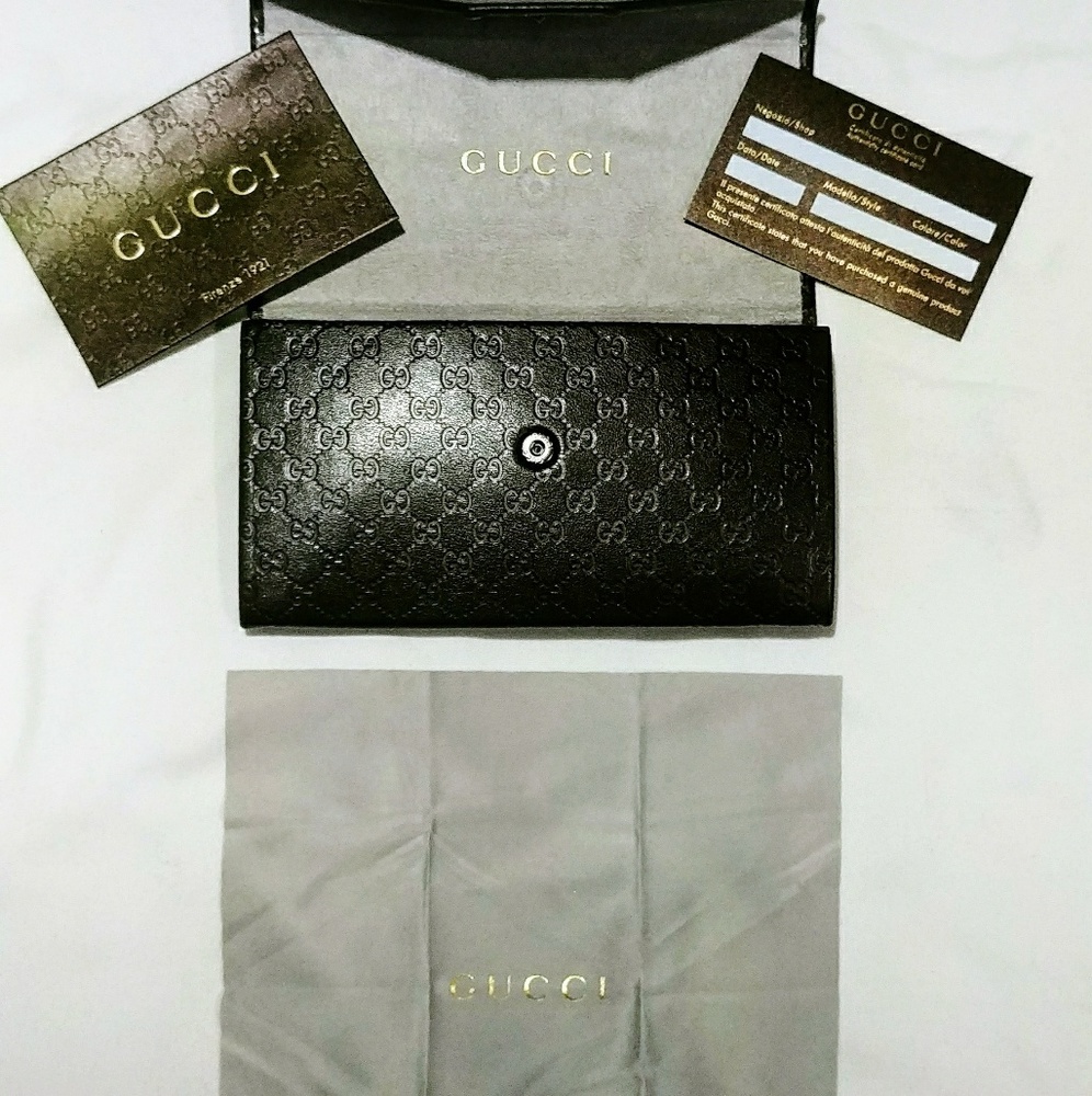 Authentic Brown Leather Gucci Sunglass Case